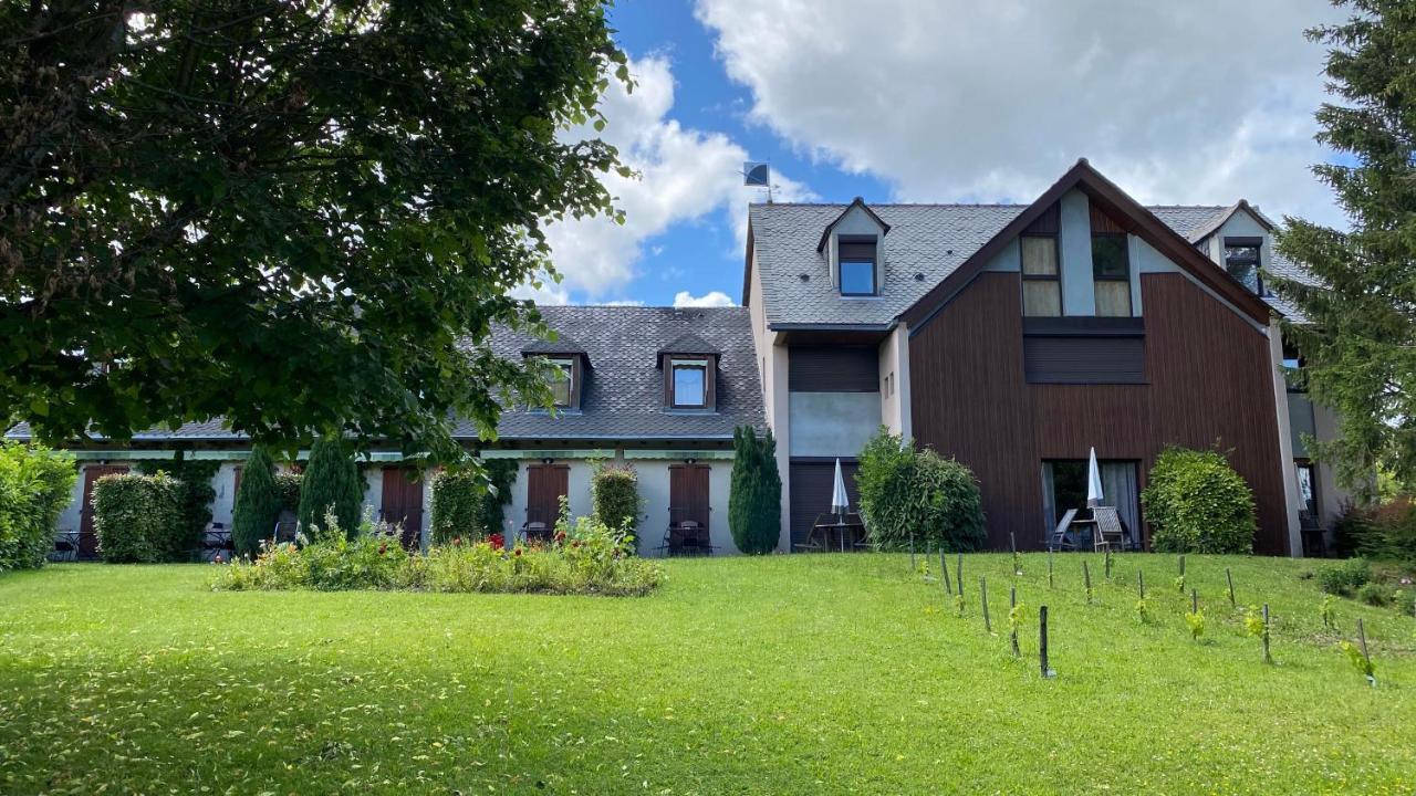 Logis Auberge Du Barrez Mur-de-Barrez Экстерьер фото