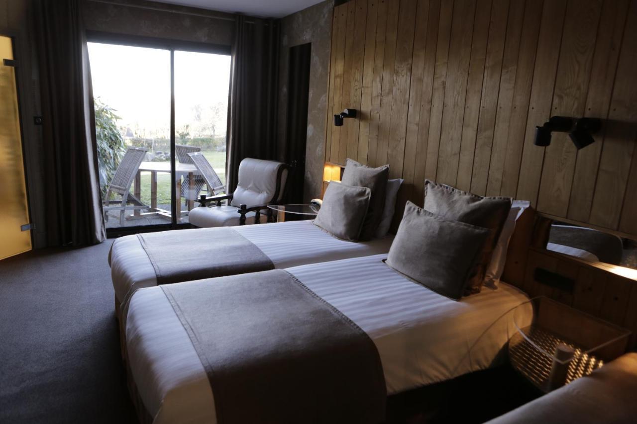Logis Auberge Du Barrez Mur-de-Barrez Экстерьер фото